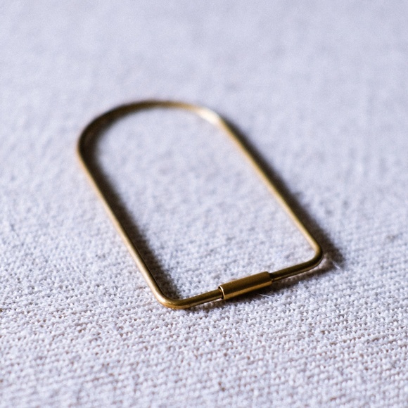 Brass Screw-Shut Keychain Holder - Picture 2 of 3